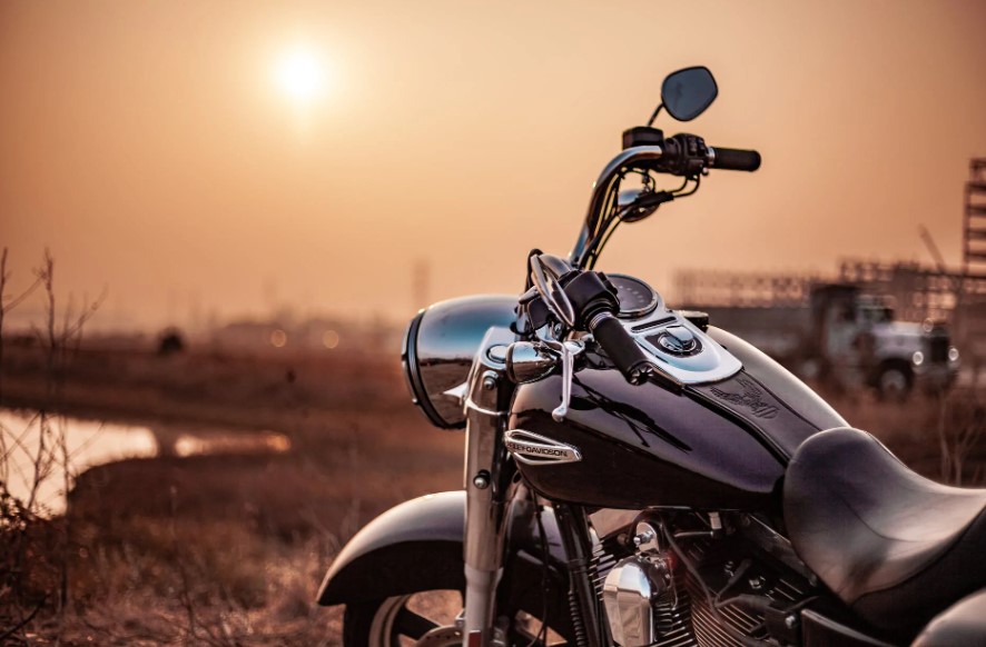 Why Is It Important To Choose A Professional Motorcycle Trader?