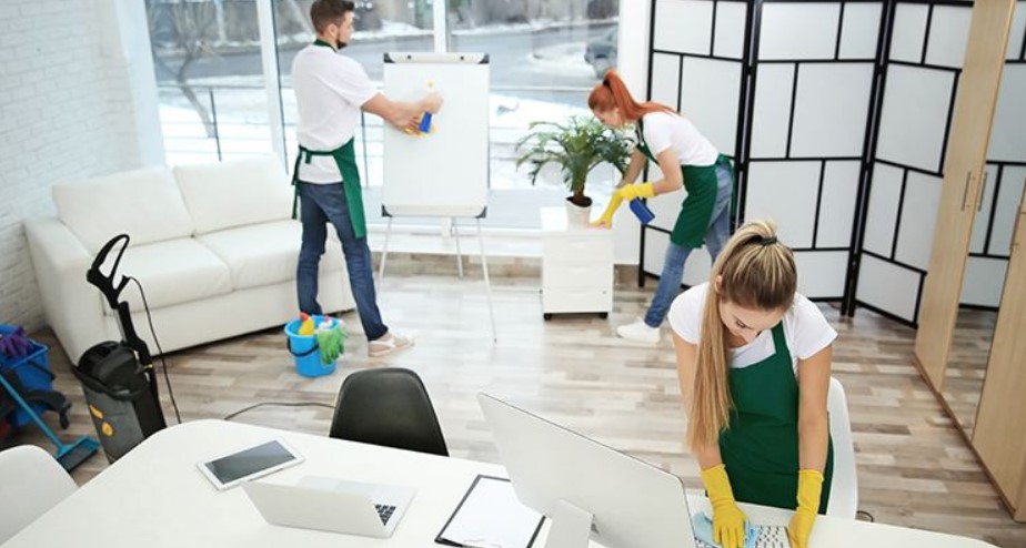 The Benefits of Hiring a Commercial Cleaning Company